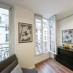 Urbanflat 206 - Beautiful In The Center Of